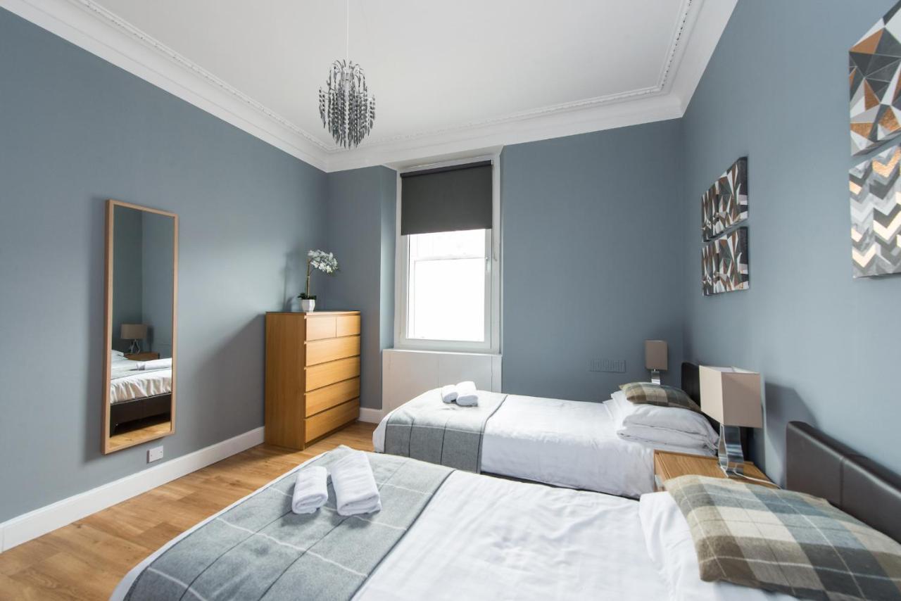Castle Apt, Modern, Central Эдинбург Экстерьер фото